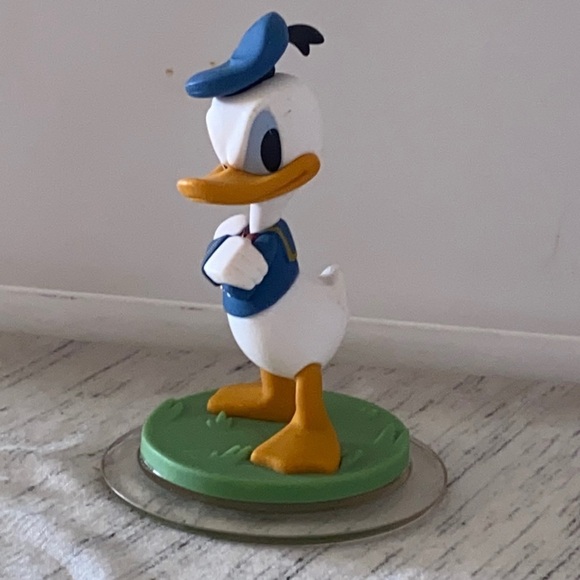 Disney Infinity 2.0 Donald Duck figurine - Picture 1 of 3